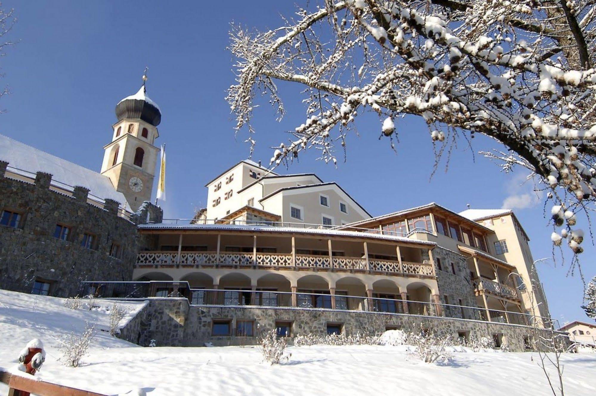 Romantik Hotel Turm Fiè Dış mekan fotoğraf